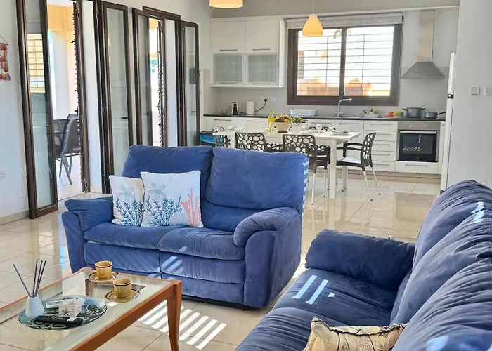 ヴィラ Aurora Gardens Spacious 3 Bedroom In Protaras *