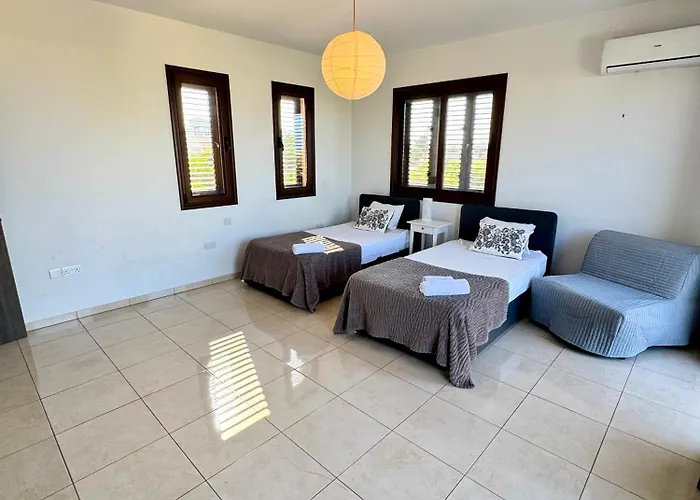 ヴィラ Aurora Gardens Spacious 3 Bedroom In Protaras