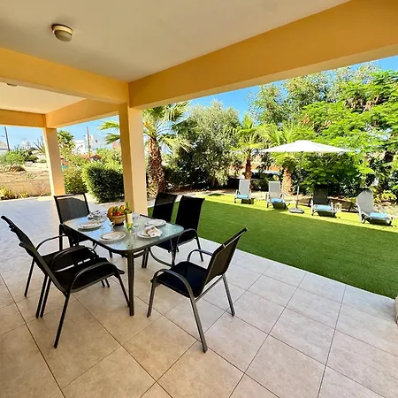 Aurora Gardens Spacious 3 Bedroom In Protaras