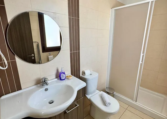 Aurora Gardens Spacious 3 Bedroom In Protaras