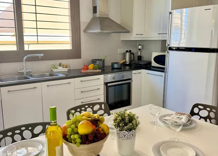 빌라 Aurora Gardens Spacious 3 Bedroom In Protaras 파라림니